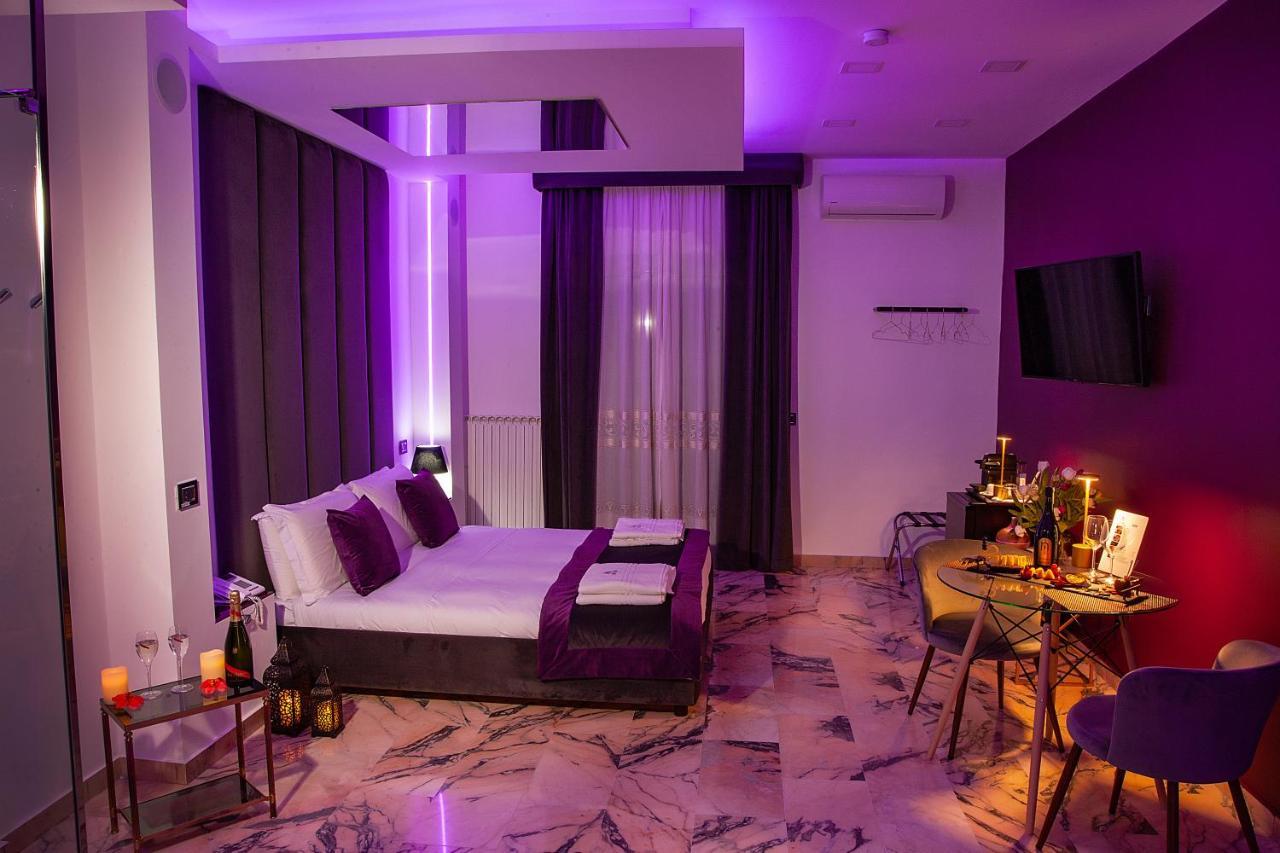 פוזולי Hotel Ibisco Suites & Relax מראה חיצוני תמונה