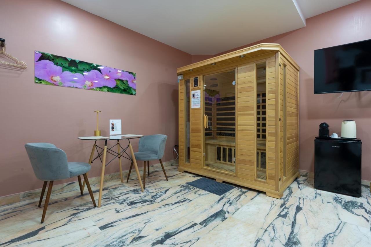פוזולי Hotel Ibisco Suites & Relax מראה חיצוני תמונה