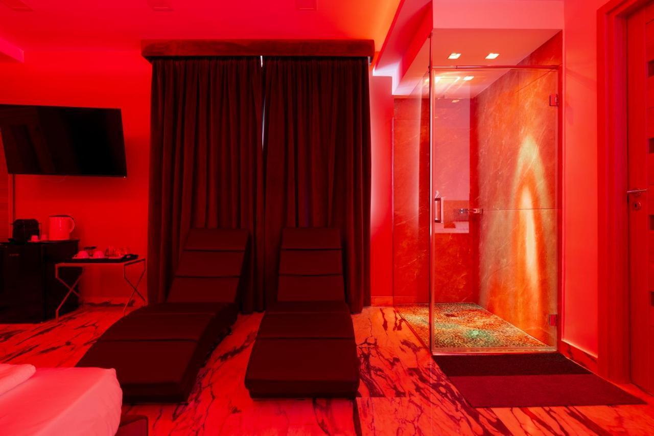 פוזולי Hotel Ibisco Suites & Relax מראה חיצוני תמונה