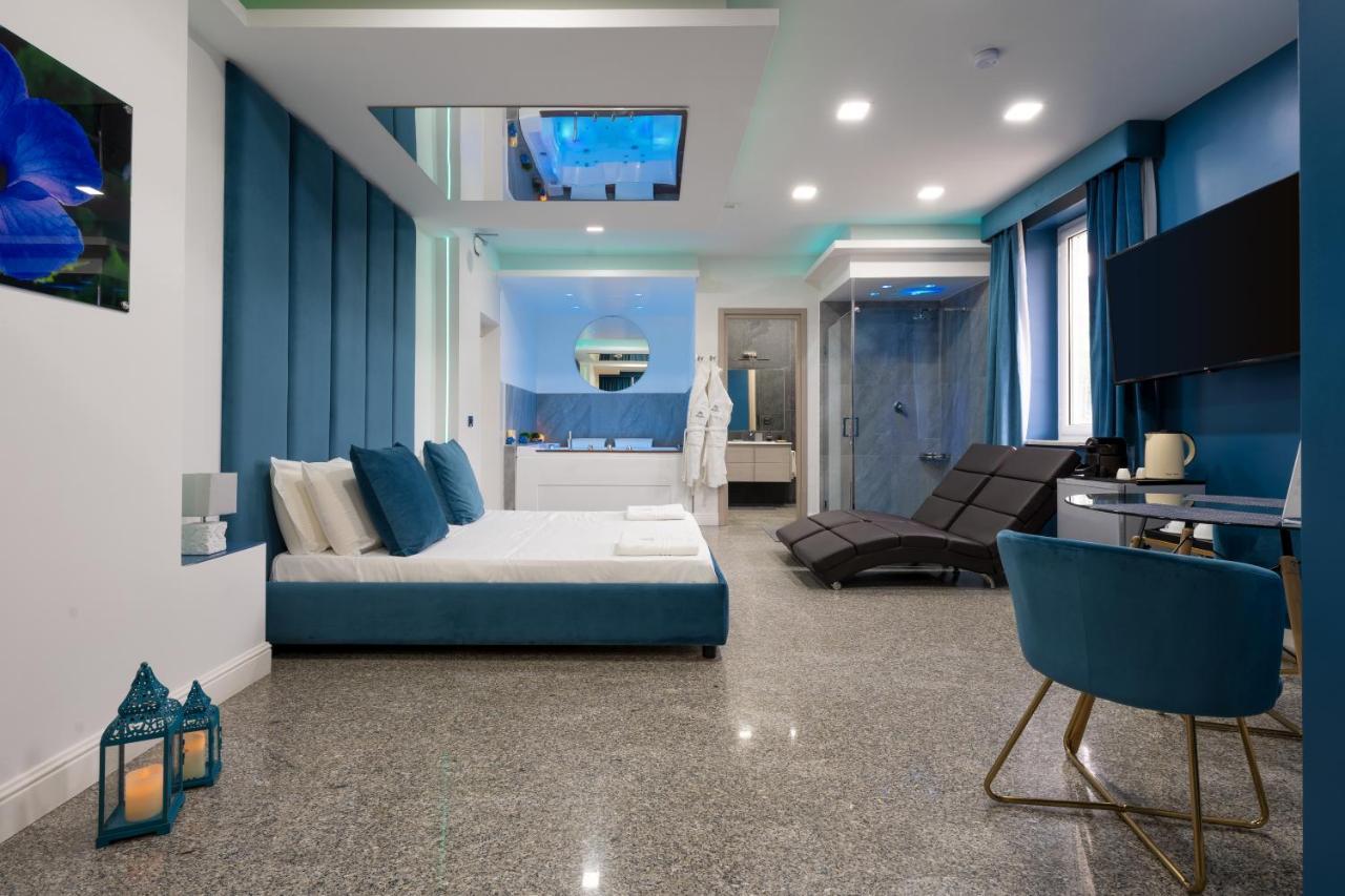 פוזולי Hotel Ibisco Suites & Relax מראה חיצוני תמונה