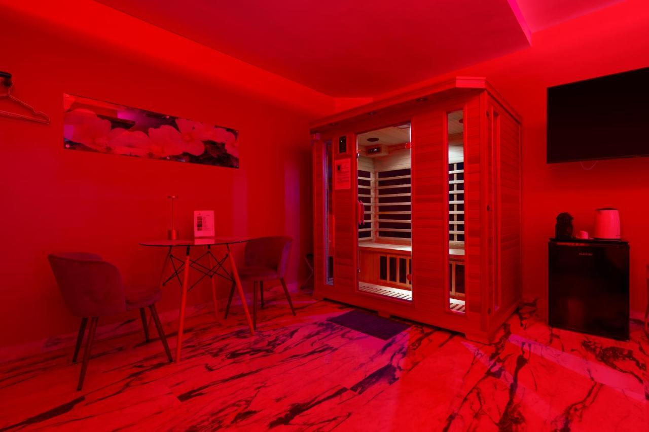 פוזולי Hotel Ibisco Suites & Relax מראה חיצוני תמונה
