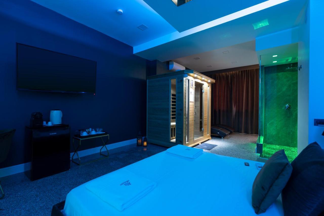פוזולי Hotel Ibisco Suites & Relax מראה חיצוני תמונה