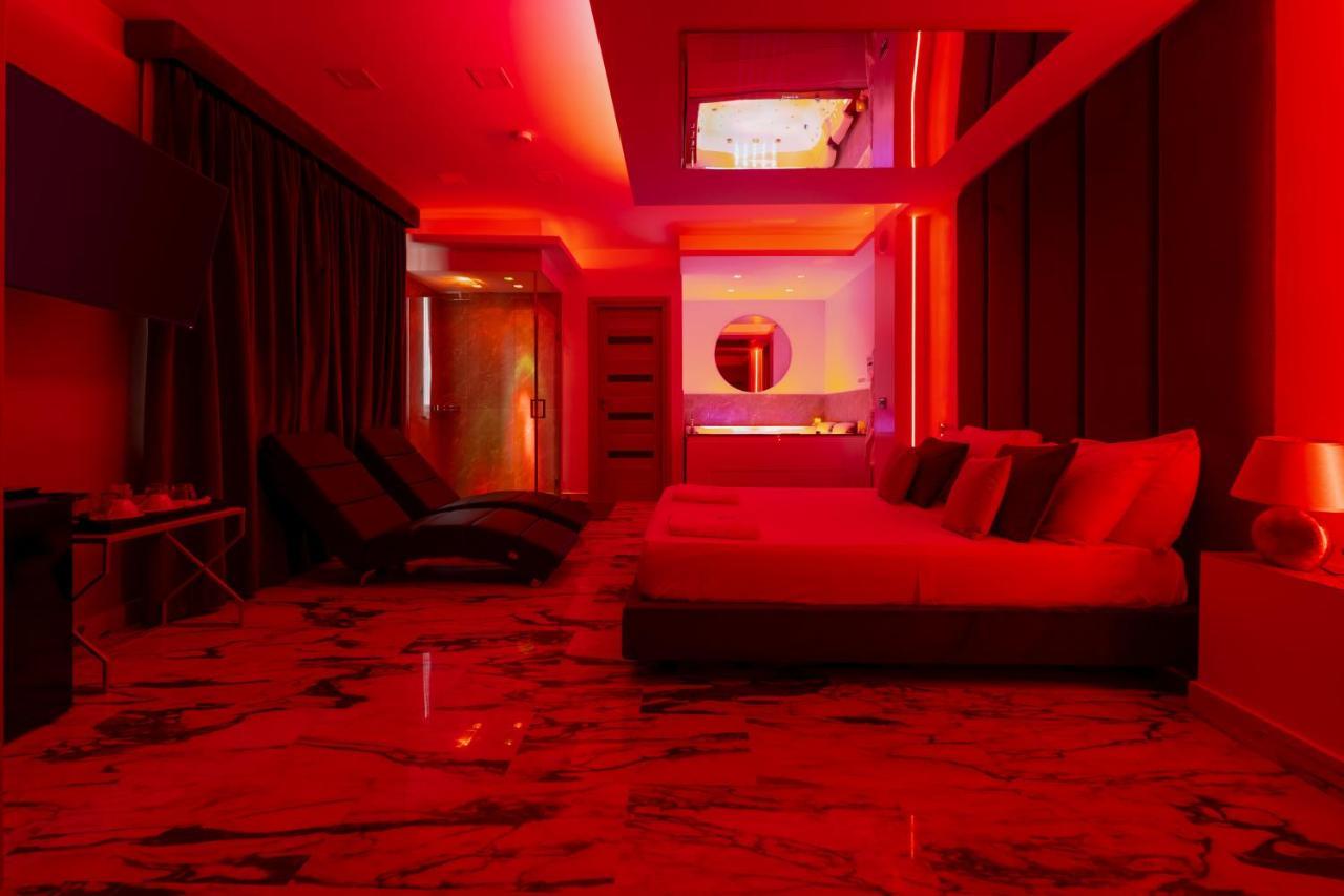 פוזולי Hotel Ibisco Suites & Relax מראה חיצוני תמונה